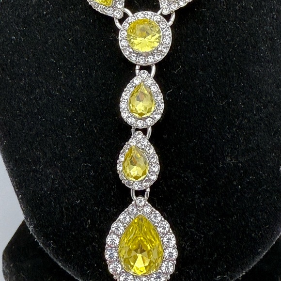 Charter Club Necklace Silver Tone w/ Yellow Glass & Clear Rhinestones NWOT - Picture 3 of 5